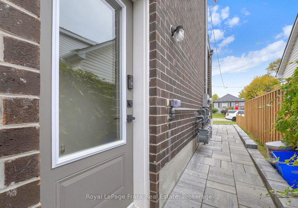 321-anderson-avenue-oshawa-ontario-e13853904