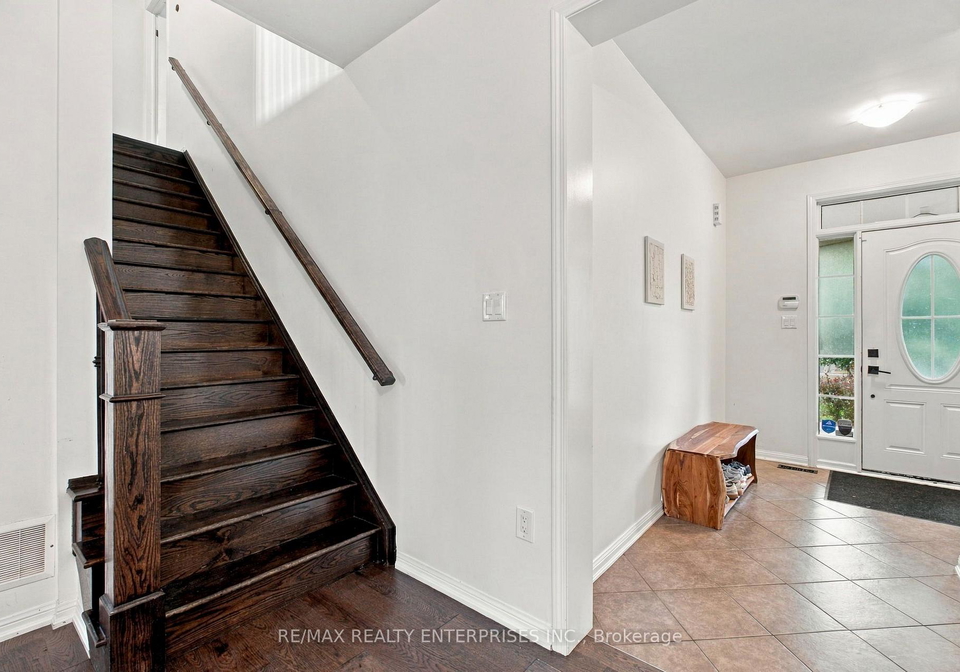 1765-hayden-lane-pickering-ontario-e13855226