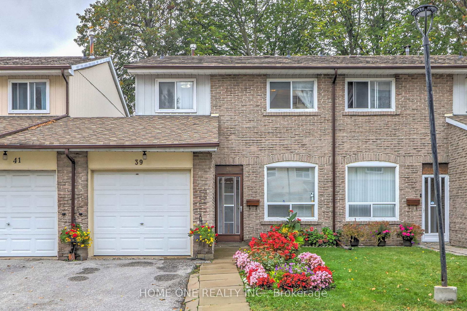 44-chester-le-boulevard-toronto-scarborough-ontario-e13855904