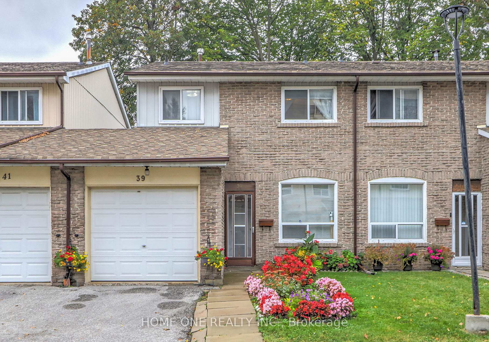 44-chester-le-boulevard-toronto-scarborough-ontario-e13855904