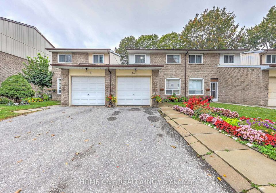 44-chester-le-boulevard-toronto-scarborough-ontario-e13855904