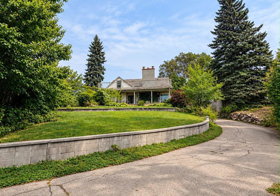 109-grandview-street-s-oshawa-ontario-e13856670