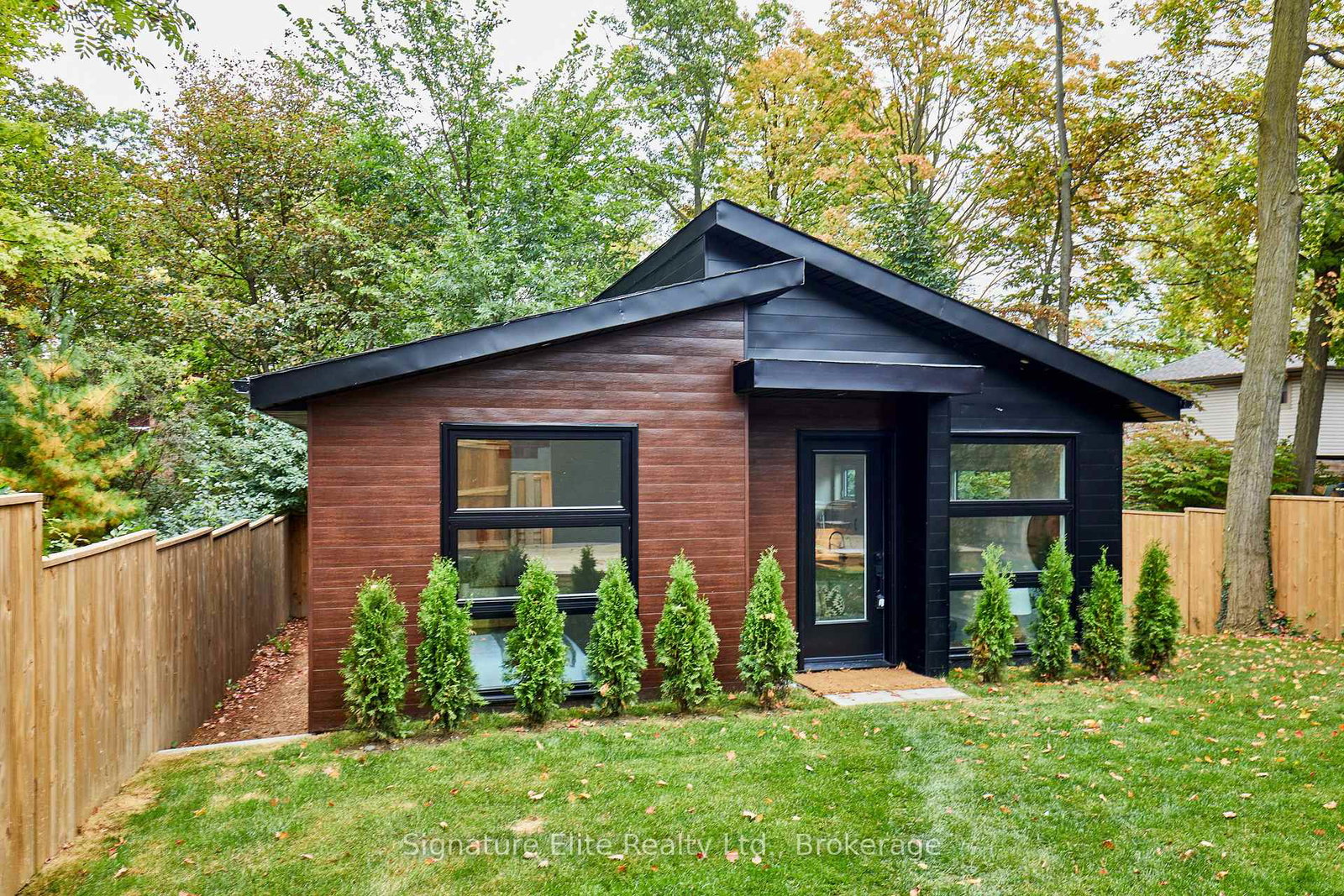 25-lyncroft-drive-toronto-scarborough-ontario-e13856984