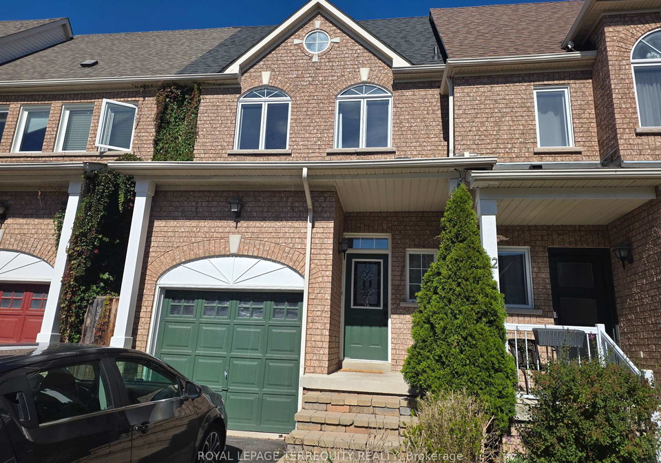 20-gateway-court-whitby-ontario-e13857562