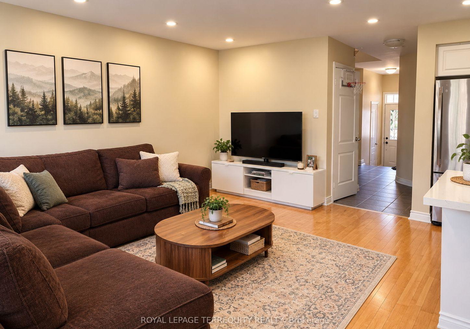 20-gateway-court-whitby-ontario-e13857562