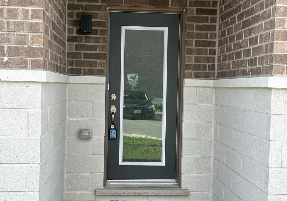 250-finch-avenue-pickering-ontario-e13857636