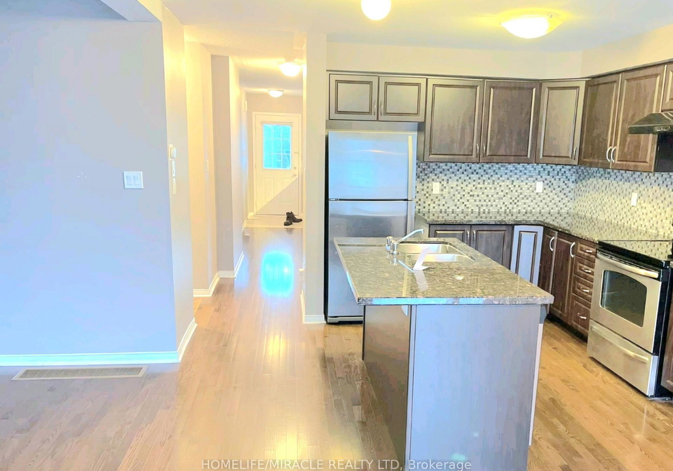 857-taggart-crescent-oshawa-ontario-e13857734