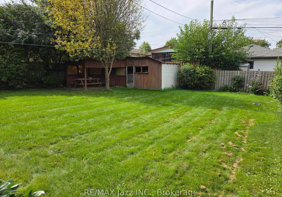 302-poplar-street-oshawa-ontario-e13858224