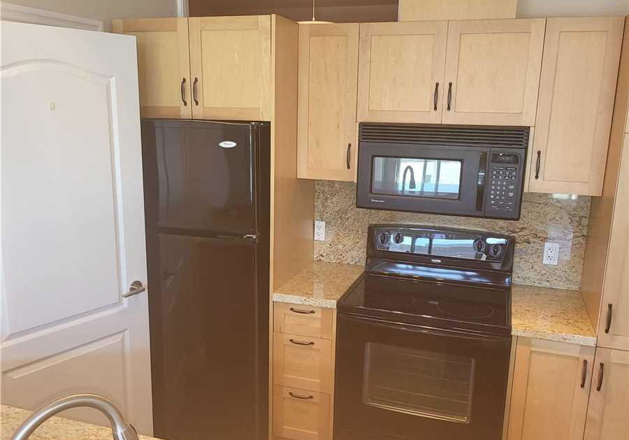 44-bond-street-w-oshawa-ontario-e13858708