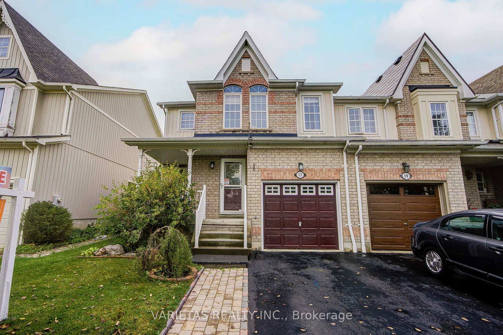 17-barchester-crescent-whitby-ontario-e13859356