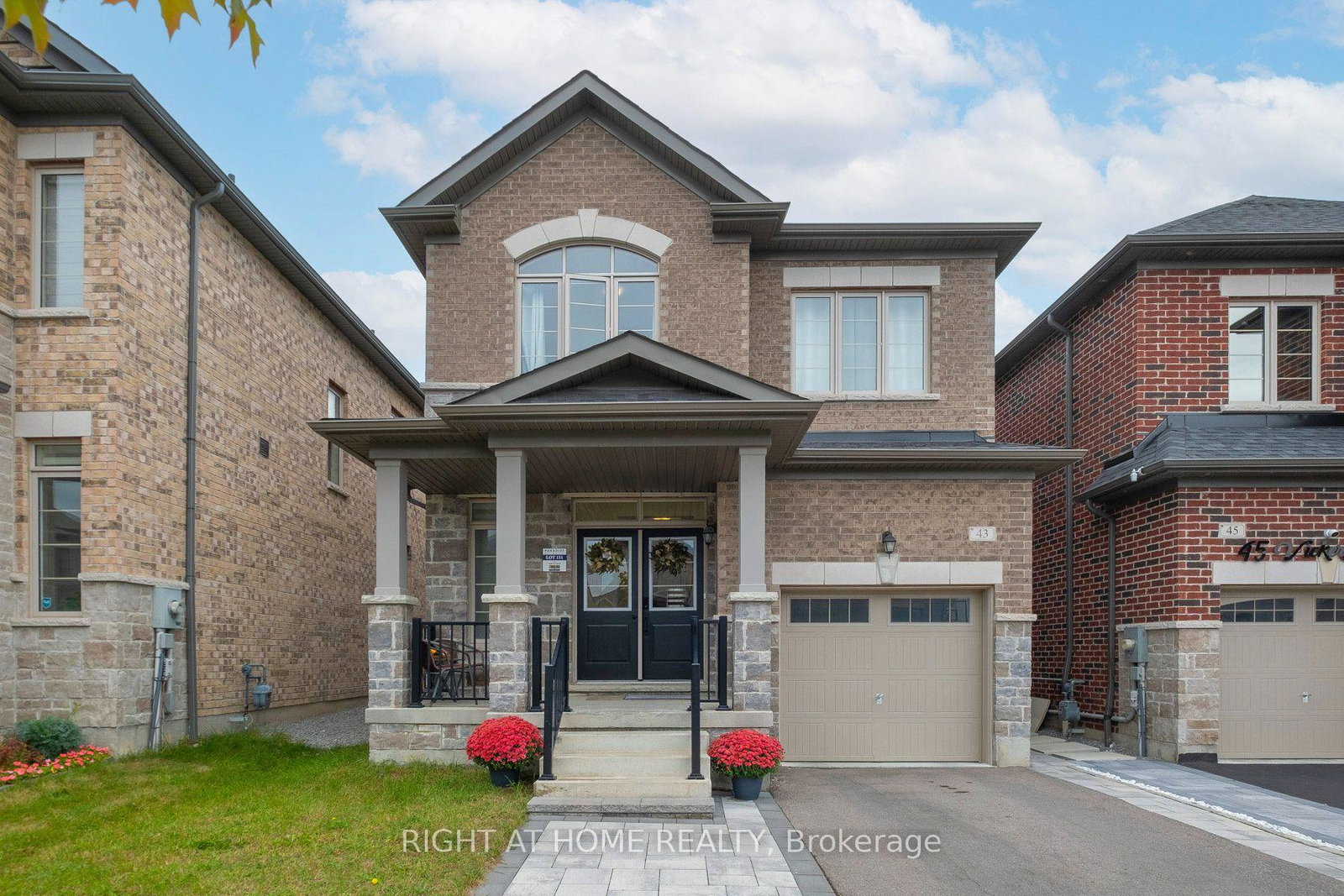43-vickery-street-whitby-ontario-e13859492