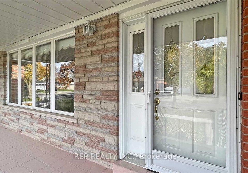 94-iangrove-terrace-toronto-scarborough-ontario-e13860234