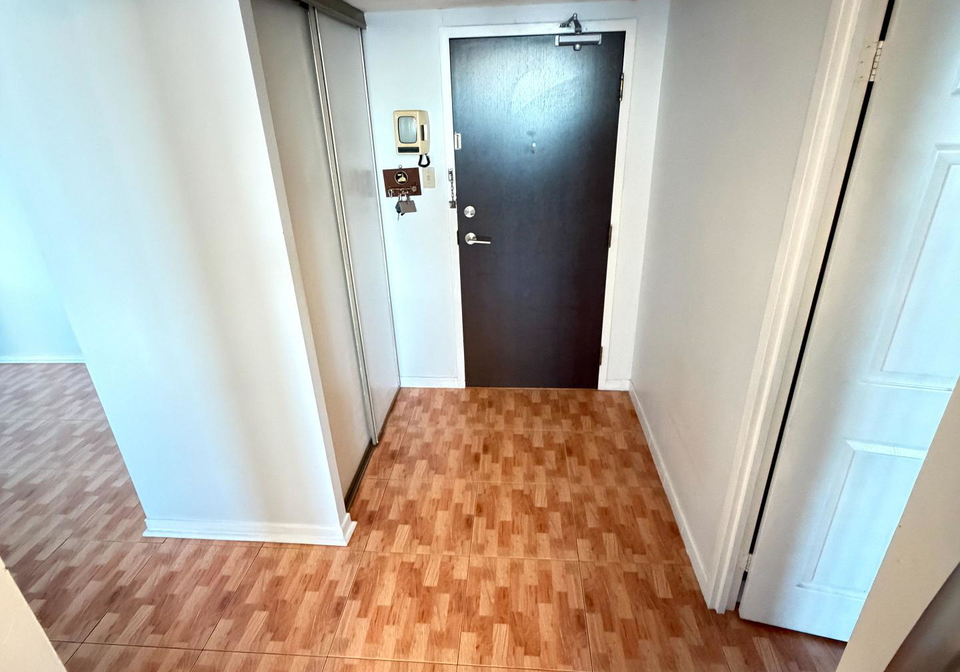 4725-sheppard-avenue-e-toronto-scarborough-ontario-e13860286