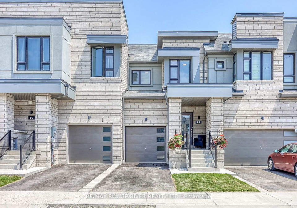 19-caspian-square-clarington-ontario-e13860890