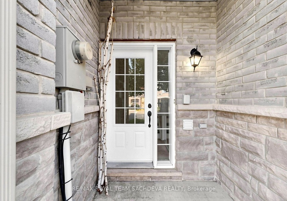 29-silvester-street-ajax-ontario-e13861412