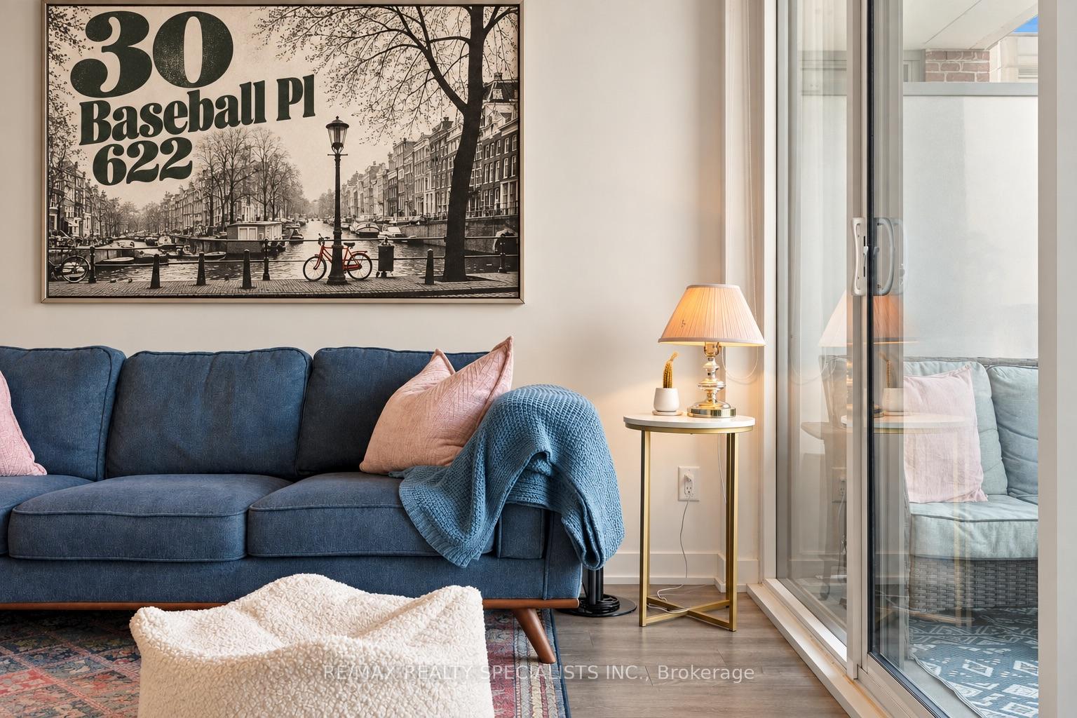 30-baseball-place-toronto-toronto-ontario-e13862552