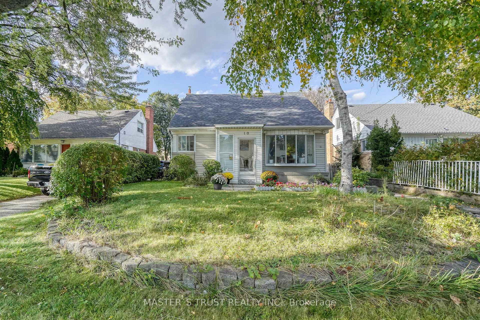 10-lindal-avenue-toronto-scarborough-ontario-e13863372