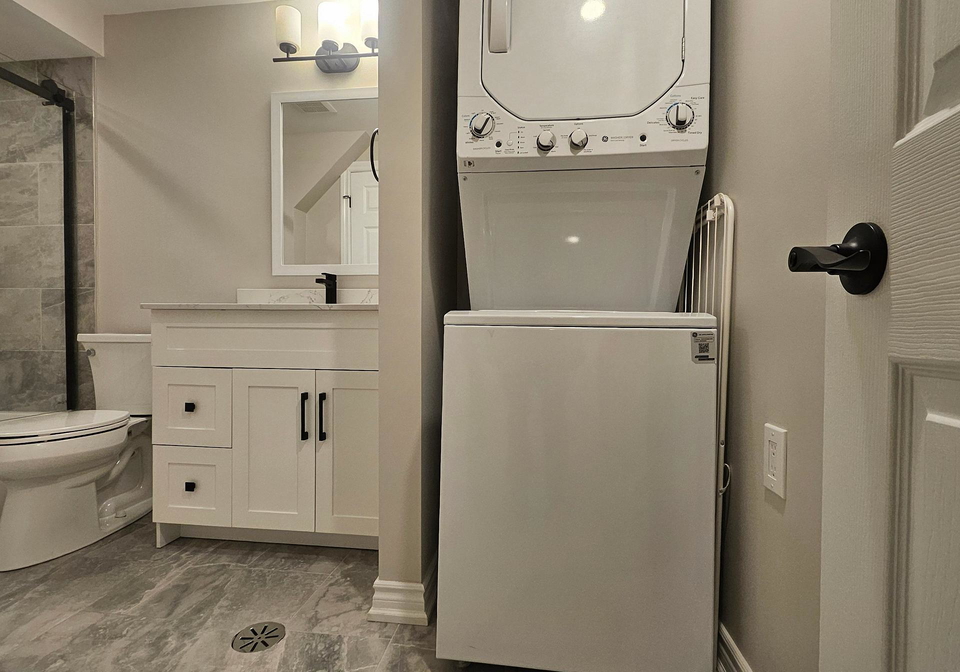 79-mantz-crescent-whitby-ontario-e13863876