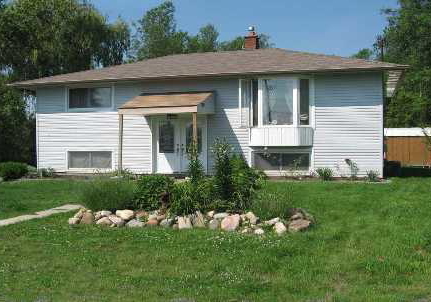 1918-woodview-avenue-pickering-ontario-e1401309
