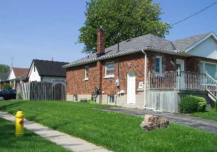 430-eulalie-avenue-oshawa-ontario-e1924819