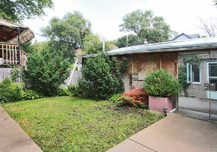 371-jones-avenue-toronto-ontario-e2195620