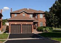 1-overlord-street-whitby-ontario-e2583216