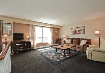 40-farncomb-crescent-clarington-ontario-e2671982