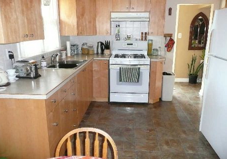 708-newman-crescent-whitby-ontario-e2995733