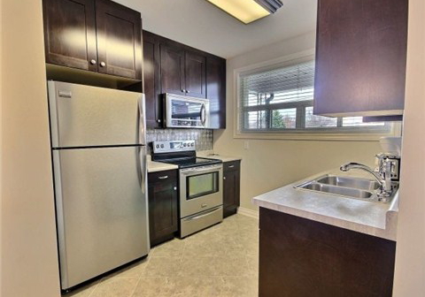 303-rossland-road-w-whitby-ontario-e3179892