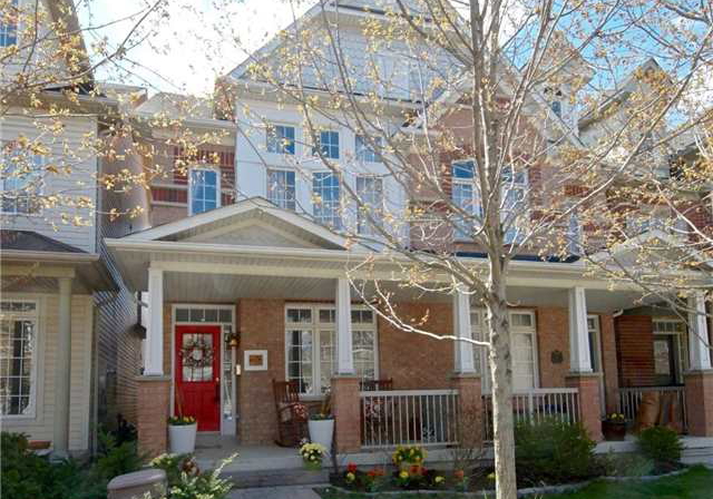 45-whistle-post-street-toronto-ontario-e3491706