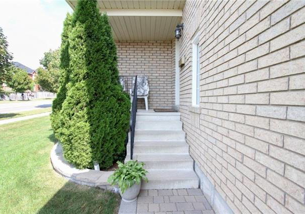 139-hibbard-drive-ajax-ontario-e3603823