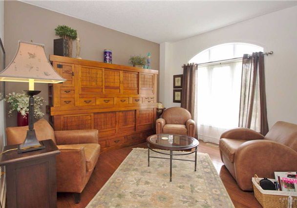 11-byram-downs-street-ajax-ontario-e3608325