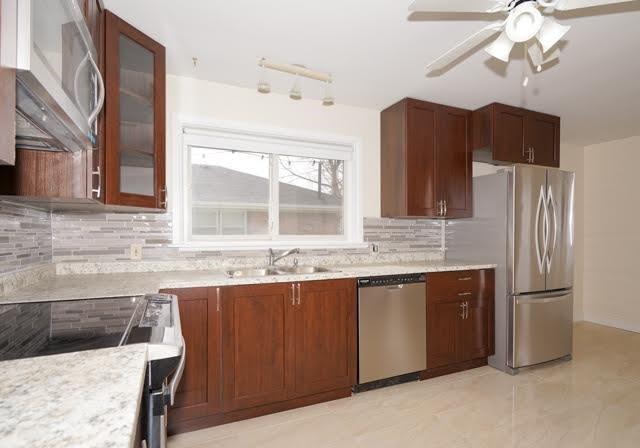 421-woodcrest-avenue-oshawa-ontario-e3726638