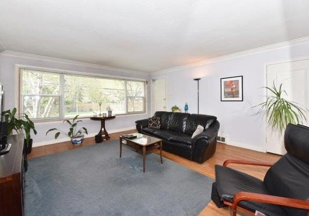 17-love-crescent-toronto-ontario-e3817216