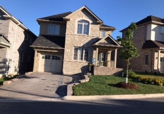 4-mosely-crescent-ajax-ontario-e3919420
