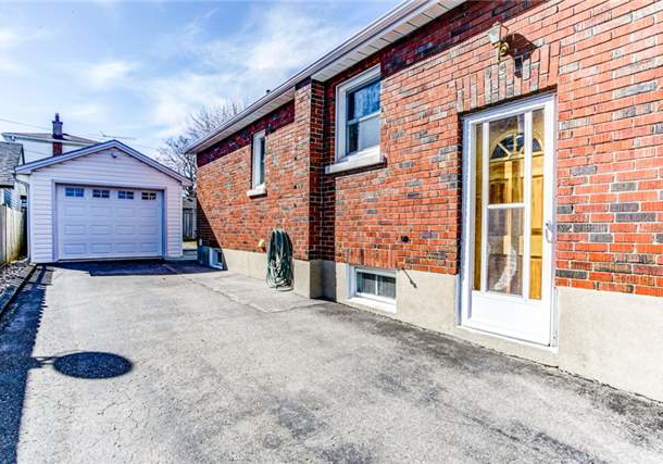 54-chadburn-street-oshawa-ontario-e4077552