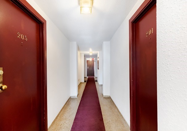 204-kingston-road-toronto-ontario-e4235753