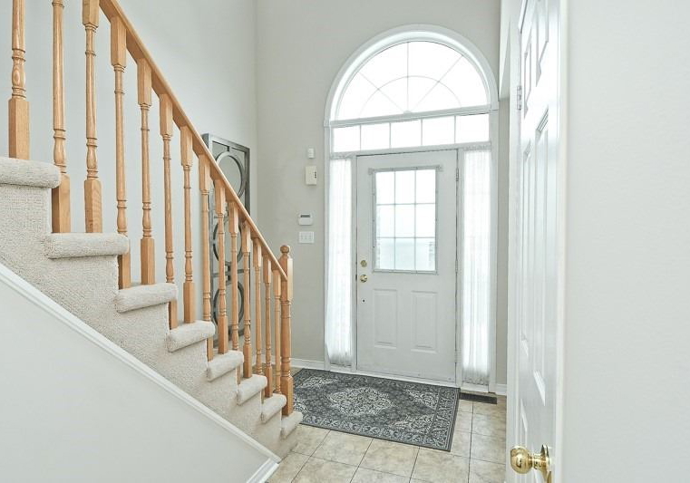25-gabrielle-crescent-whitby-ontario-e4376140