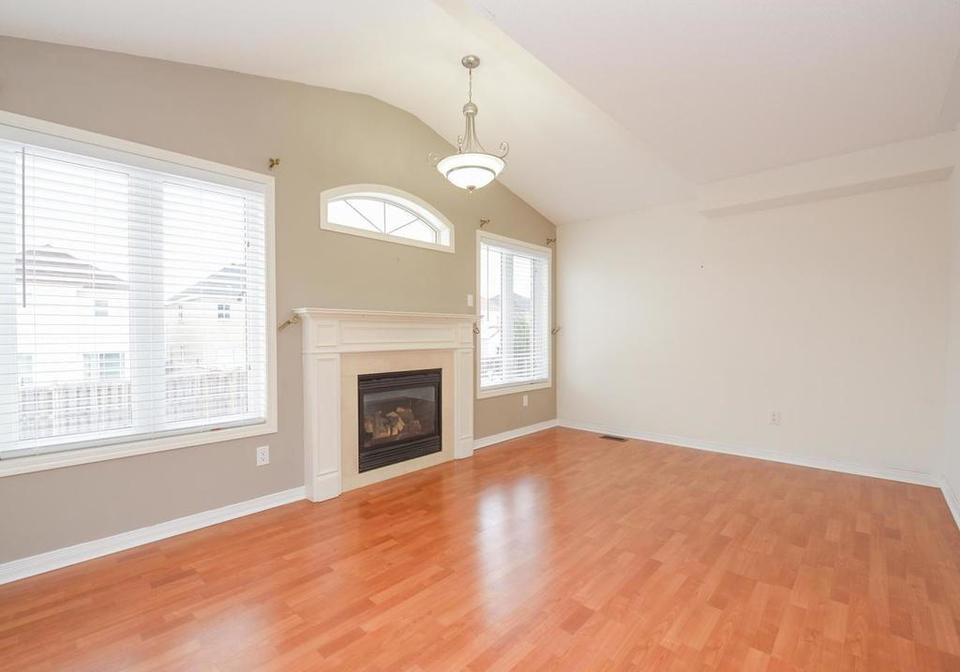 1181-stire-street-oshawa-ontario-e4376420
