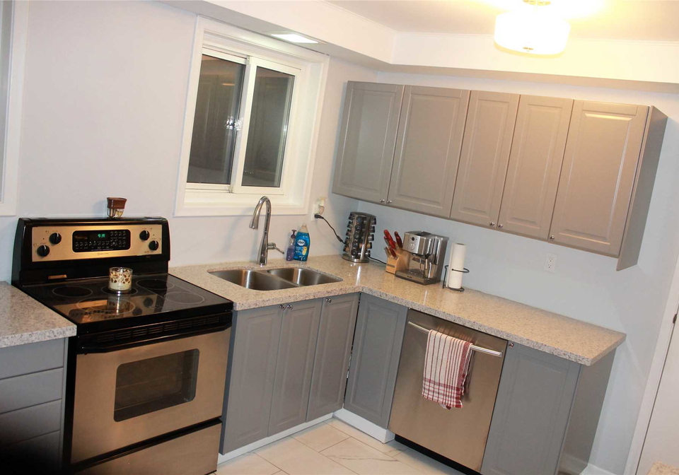 885-grenoble-boulevard-pickering-ontario-e4377315