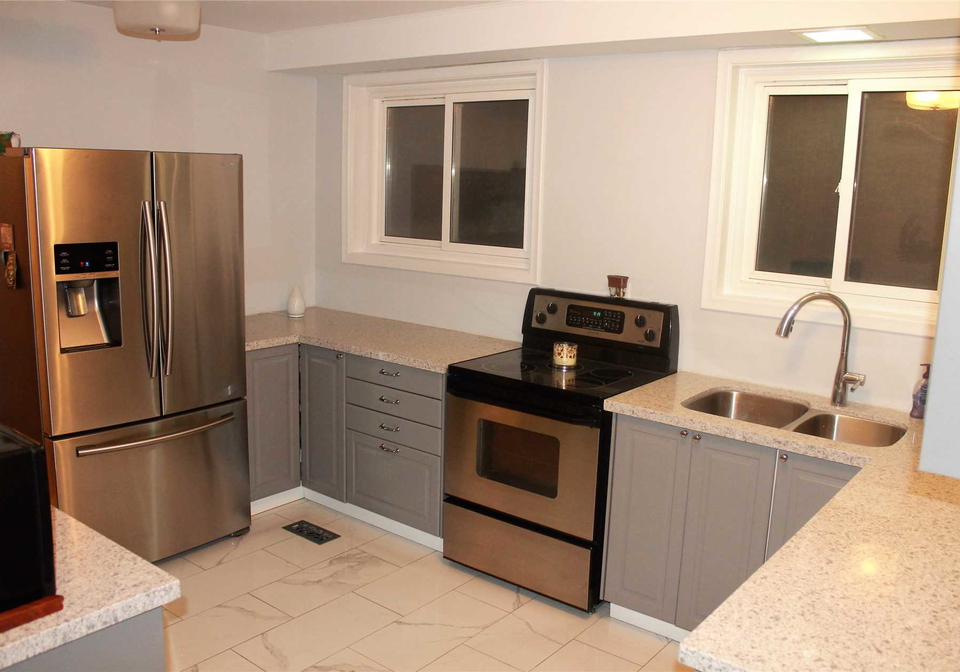 885-grenoble-boulevard-pickering-ontario-e4377315