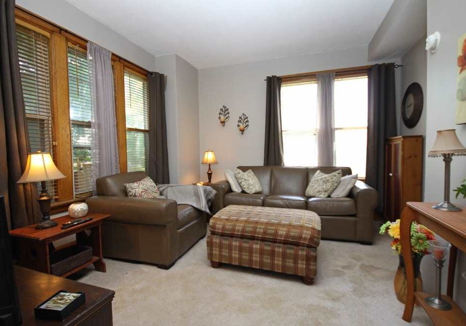 210-mary-street-n-oshawa-ontario-e4494554