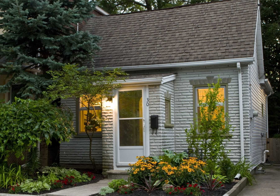 30-amroth-avenue-toronto-ontario-e4547548