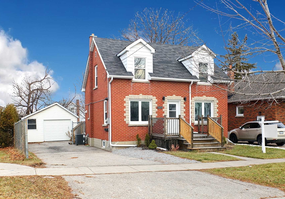 254-hibbert-avenue-oshawa-ontario-e4651046