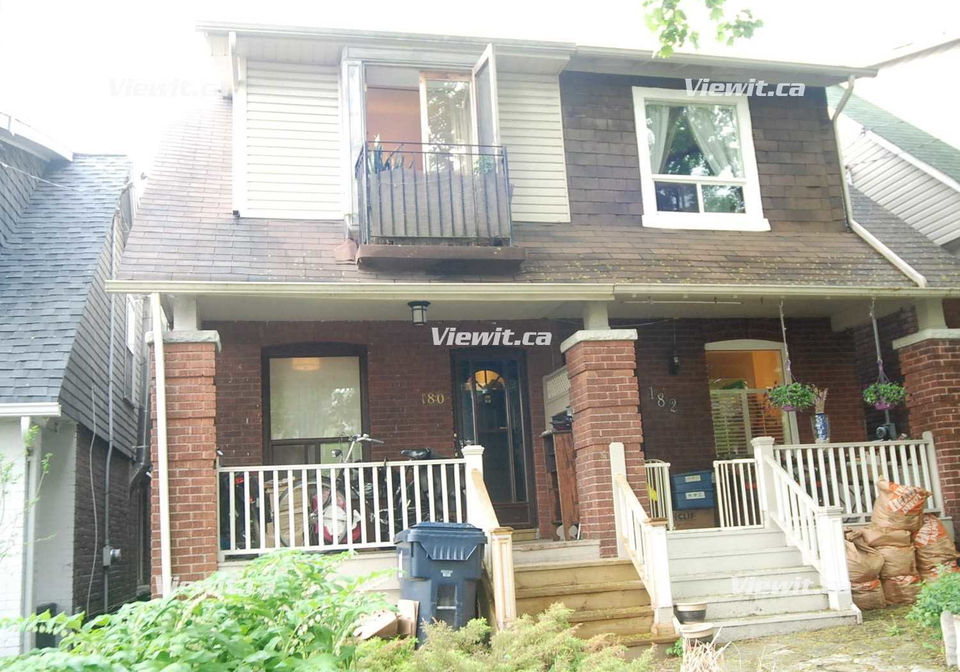 180-bain-avenue-toronto-ontario-e4738660