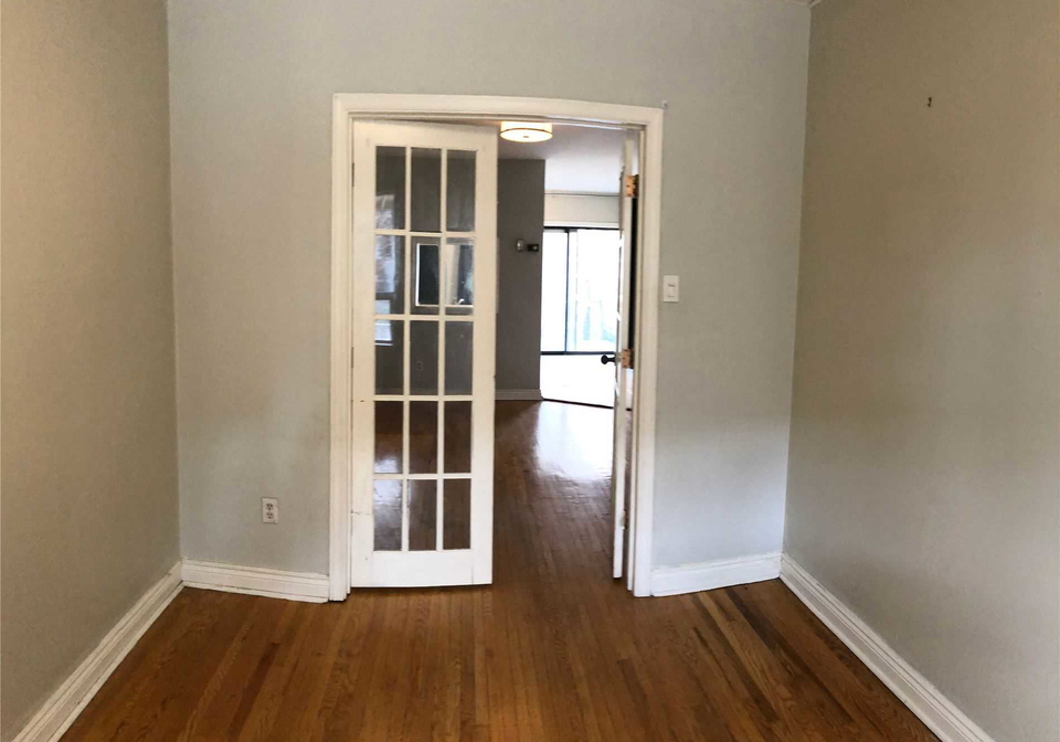180-bain-avenue-toronto-ontario-e4738660