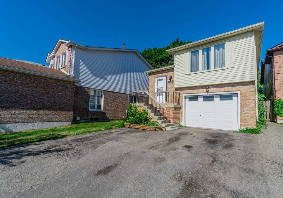850-bennett-court-oshawa-ontario-e4838124