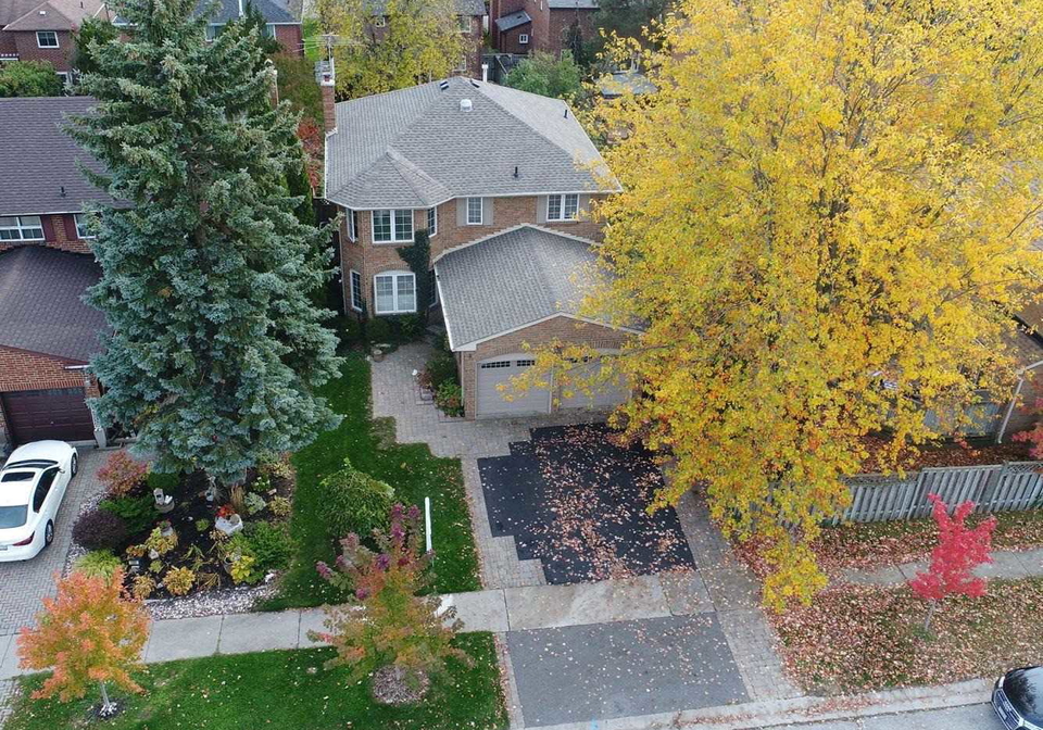 1059-riverview-crescent-pickering-ontario-e4963471