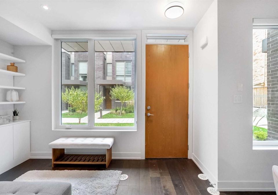 54-curzon-street-toronto-ontario-e4968502