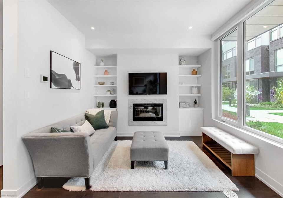 54-curzon-street-toronto-ontario-e4968502
